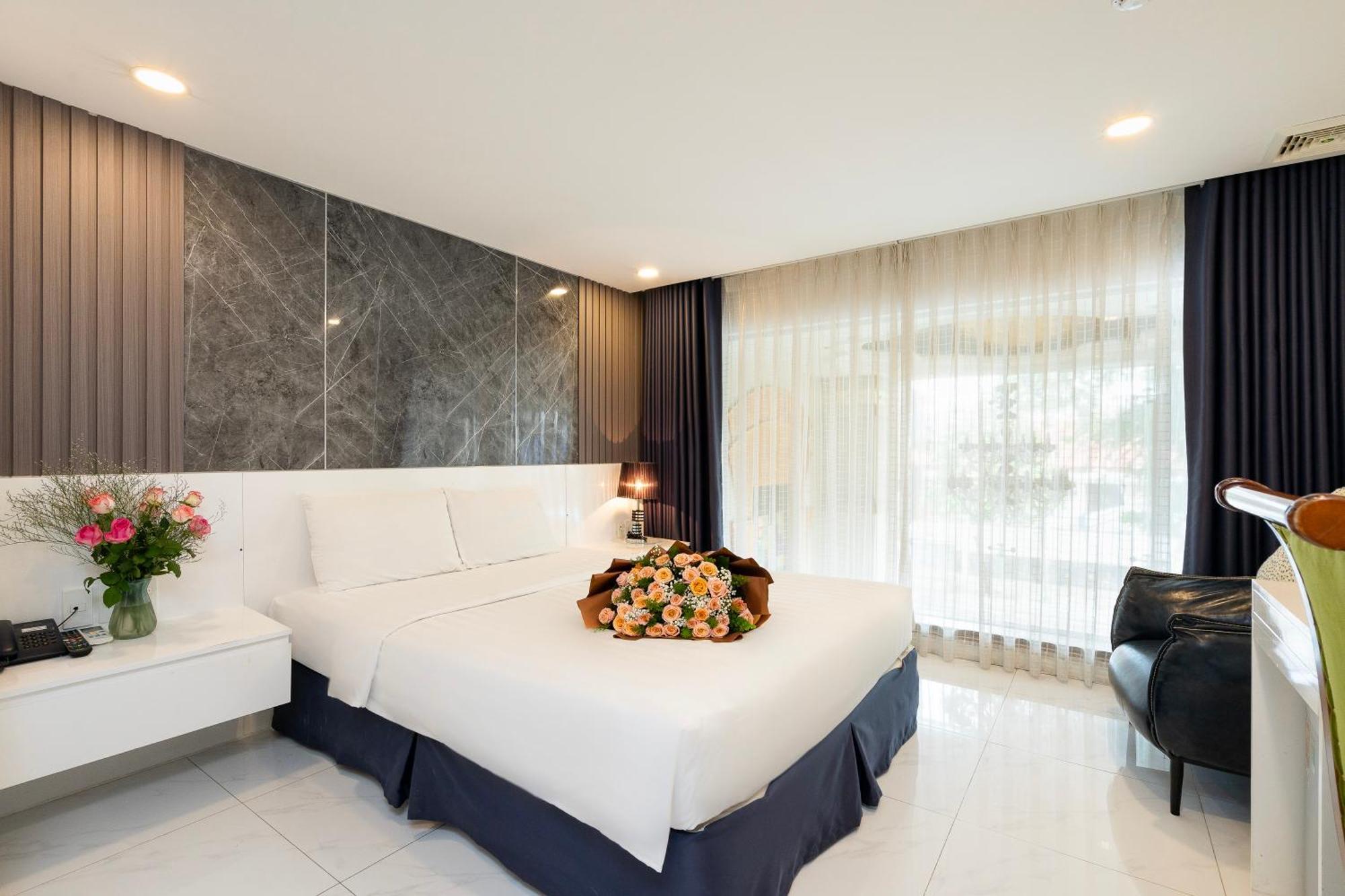 Lam Kinh Hotel Хошимин Экстерьер фото